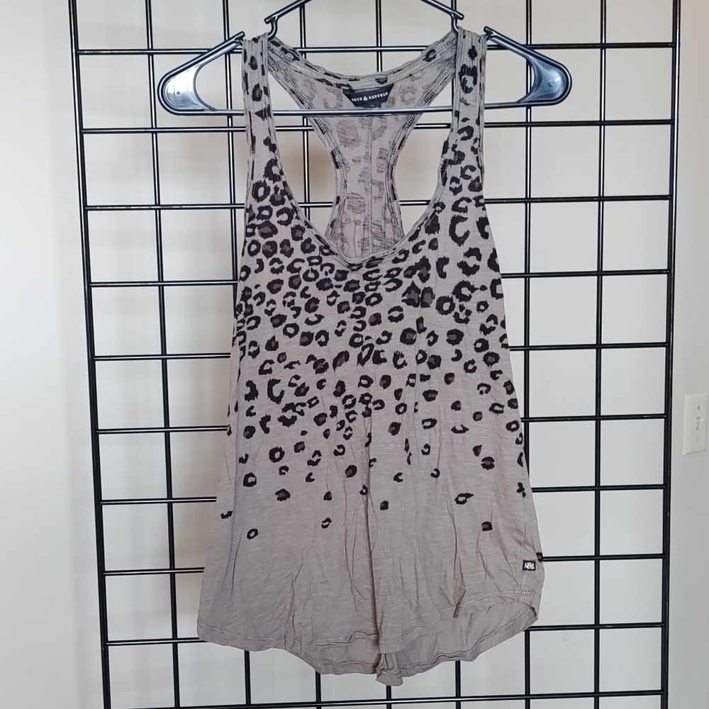 Women's Rock & Republic tank